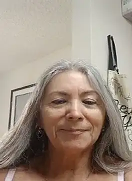 Snapshot of EvaRobinson chatting on 19, 9, 2025 EvaRobinson online show from 19, 9, 2025