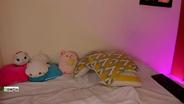 Snapshot of olivia__s chatting on 21, 10, 2025 olivia  s online show from 21, 10, 2025