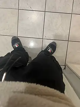 Snapshot of dingoding chatting on 22, 1, 2025 dingoding online show from 22, 1, 2025