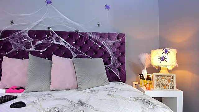 MauraGray online show from 29, 10, 2025