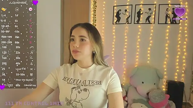 Snapshot of ShelbyHagen chatting on 24, 10, 2025 ShelbyHagen online show from 24, 10, 2025