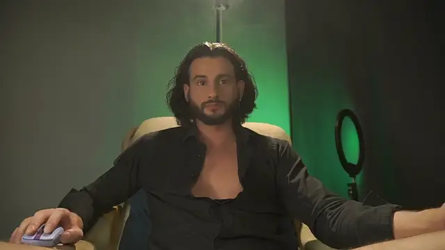 Keen   Luckystrike online show from 9, 11, 2025