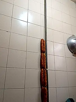 kelly dirty  online show from 28, 3, 2026