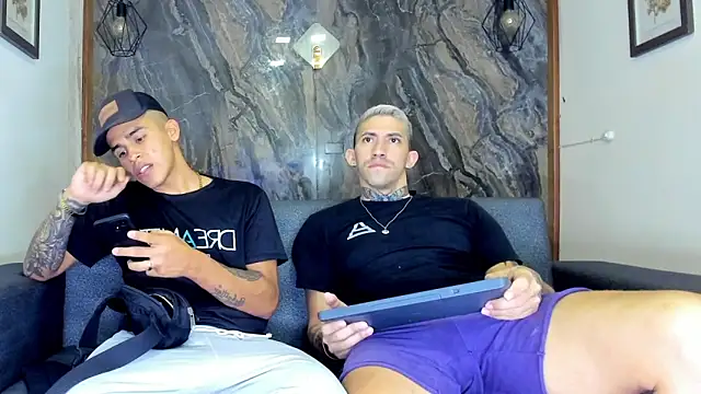 Snapshot of yeckodream chatting on 9, 3, 2025 yeckodream online show from 9, 3, 2025