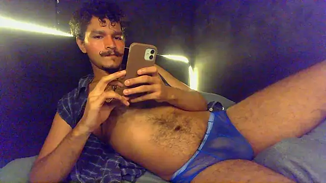 Snapshot of die_mond chatting on 20, 2, 2026 die mond online show from 20, 2, 2026