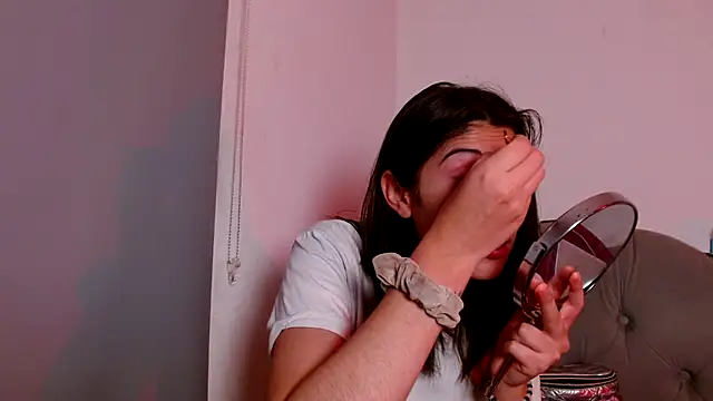 Snapshot of Red-moon1 chatting on 3, 12, 2025 Red-moon1 online show from 3, 12, 2025