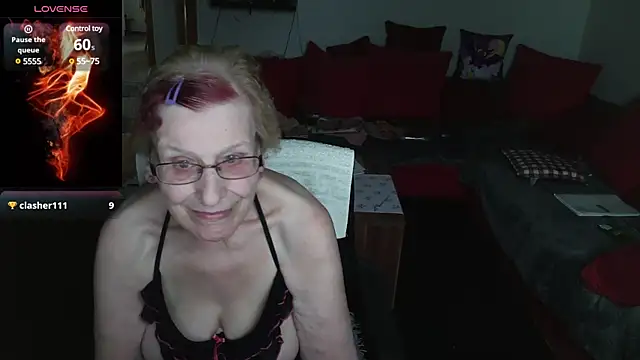 HeisseomaOriginal online show from 23, 2, 2025