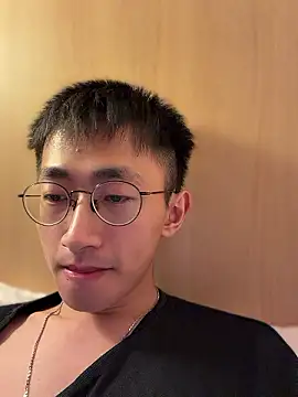 Snapshot of lewdAboyKawaii chatting on 28, 5, 2026 lewdAboyKawaii online show from 28, 5, 2026