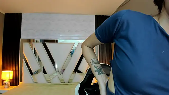 Linda4Petite online show from 21, 3, 2026