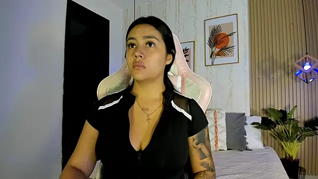 CameronCollins  online show from 6, 11, 2025