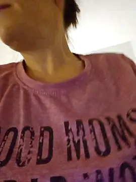 Ellie-L-Elizabeth online show from 27, 11, 2025