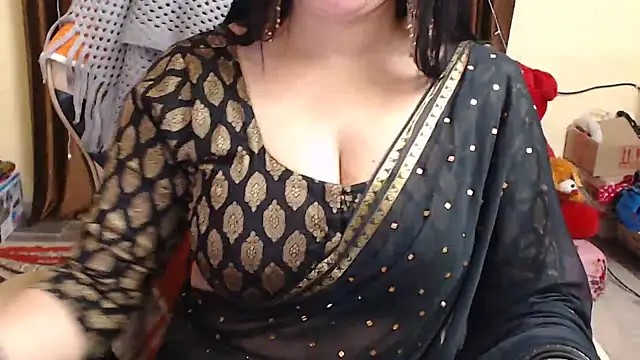Snapshot of Naughty_Kashish chatting on 1, 2, 2025 Naughty Kashish online show from 1, 2, 2025
