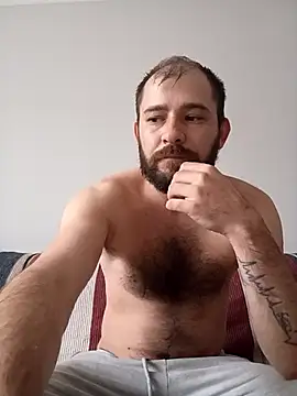 NiiiRvaNaa online show from 18, 10, 2025