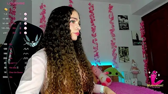 Snapshot of gabrielatafur_ chatting on 7, 12, 2024 gabrielatafur online show from 7, 12, 2024