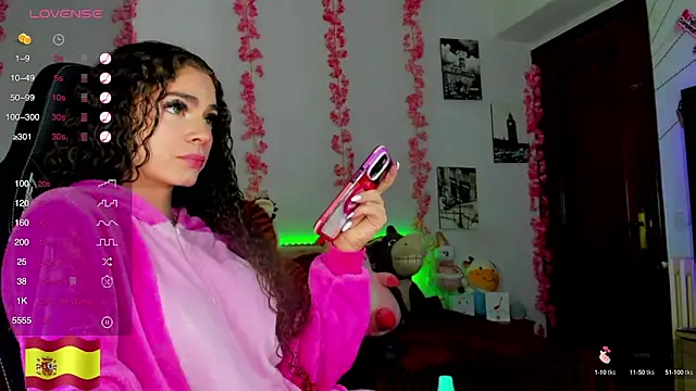 Snapshot of gabrielatafur_ chatting on 13, 3, 2025 gabrielatafur online show from 13, 3, 2025