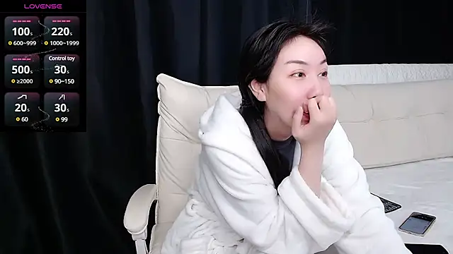 qianqian  online show from 5, 3, 2025