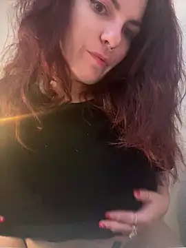 Snapshot of LunaMoongirl chatting on 16, 12, 2024 LunaMoongirl online show from 16, 12, 2024