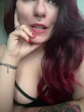 LunaMoongirl online show from 19, 12, 2024