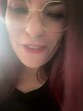 LunaMoongirl online show from 8, 1, 2025