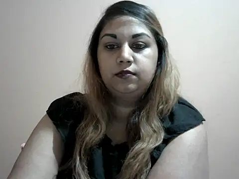 bellachow10 online show from 9, 11, 2025