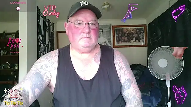 Snapshot of HOTANAL chatting on 4, 7, 2026 HOTANAL online show from 4, 7, 2026