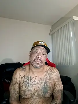 Snapshot of yellowwetfox chatting on 3, 2, 2026 yellowwetfox online show from 3, 2, 2026