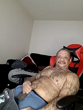 Snapshot of yellowwetfox chatting on 17, 2, 2026 yellowwetfox online show from 17, 2, 2026