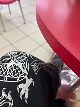 CrazzyChicks online show from 19, 3, 2026