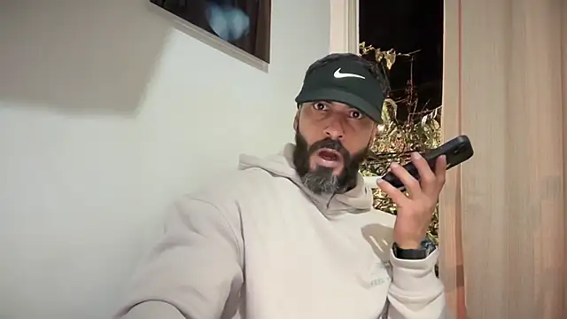 romeolovedark online show from 9, 1, 2026