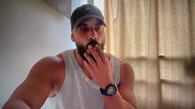 romeolovedark online show from 31, 3, 2026