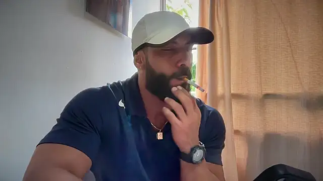 Snapshot of romeolovedark chatting on 10, 5, 2026 romeolovedark online show from 10, 5, 2026