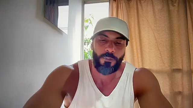 Snapshot of romeolovedark chatting on 13, 5, 2026 romeolovedark online show from 13, 5, 2026