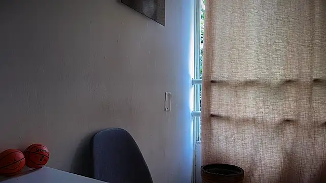 Snapshot of romeolovedark chatting on 18, 5, 2026 romeolovedark online show from 18, 5, 2026