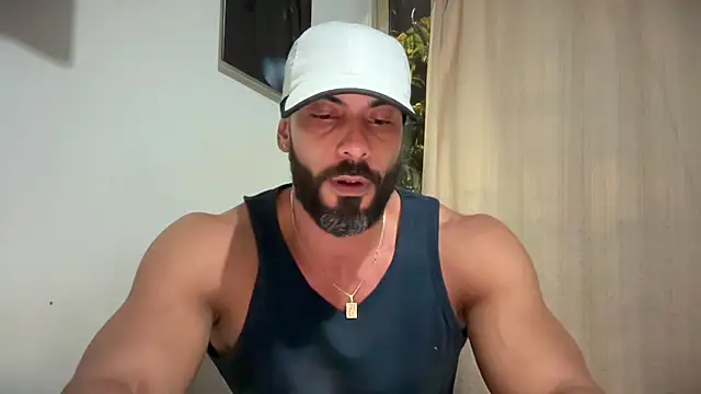 Snapshot of romeolovedark chatting on 21, 5, 2026 romeolovedark online show from 21, 5, 2026