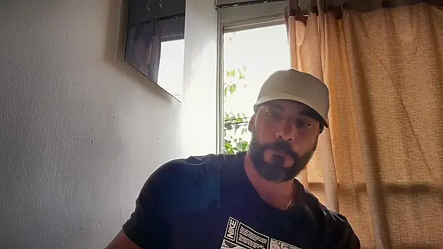 Snapshot of romeolovedark chatting on 25, 5, 2026 romeolovedark online show from 25, 5, 2026
