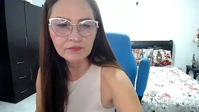 Xiimen online show from 10, 11, 2025