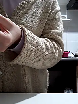 Moi Lina online show from 16, 11, 2025