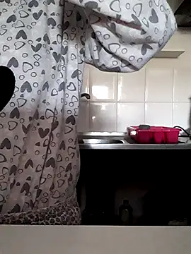 Moi Lina online show from 8, 2, 2026