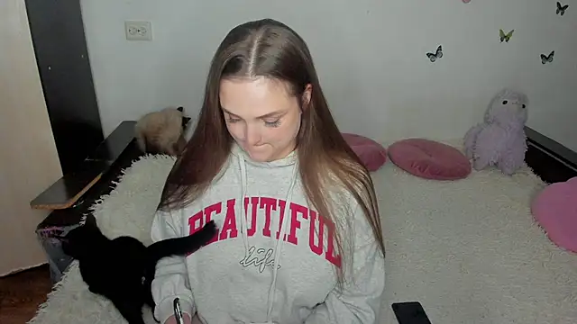 Snapshot of NataliEvans chatting on 25, 6, 2026 NataliEvans online show from 25, 6, 2026