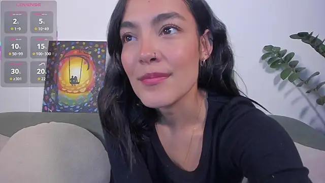 Snapshot of TIFFANYRUSSO chatting on 28, 4, 2026 TIFFANYRUSSO online show from 28, 4, 2026