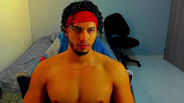 Snapshot of Kris_Khalifa69 chatting on 13, 1, 2026 Kris Khalifa69 online show from 13, 1, 2026