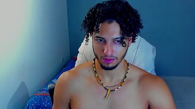 Snapshot of Kris_Khalifa69 chatting on 14, 1, 2026 Kris Khalifa69 online show from 14, 1, 2026