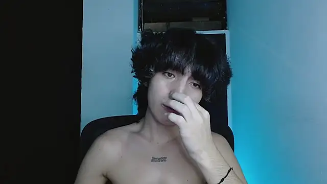 Snapshot of littlextreme chatting on 24, 4, 2026 littlextreme online show from 24, 4, 2026