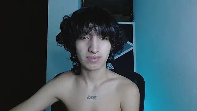 Snapshot of littlextreme chatting on 19, 5, 2026 littlextreme online show from 19, 5, 2026