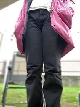 Snapshot of DaisyVibesss chatting on 15, 12, 2024 DaisyVibesss online show from 15, 12, 2024