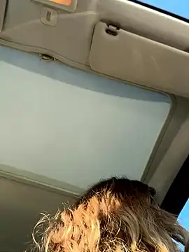 Snapshot of DaisyVibesss chatting on 5, 3, 2025 DaisyVibesss online show from 5, 3, 2025