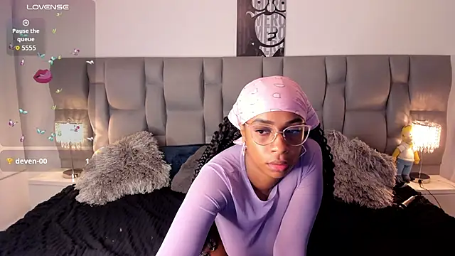 Snapshot of Nickytouse chatting on 5, 3, 2026 Nickytouse online show from 5, 3, 2026