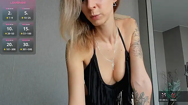 XValkyrieX online show from 22, 11, 2025