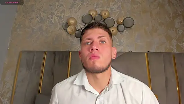 SebastianMaximoff online show from 4, 11, 2025