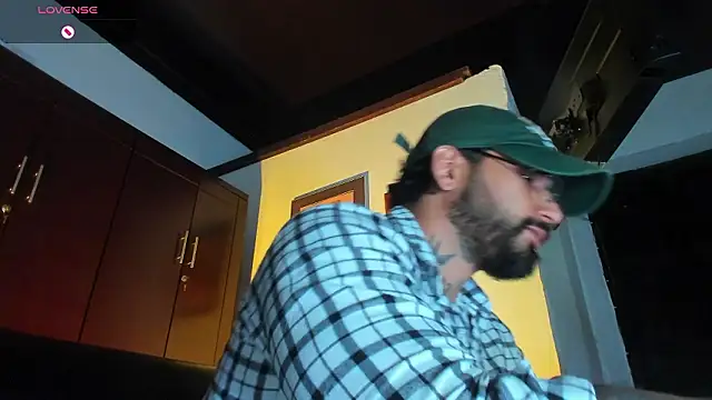 Snapshot of CamiloGray_ chatting on 25, 2, 2026 CamiloGray online show from 25, 2, 2026